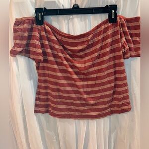 Off the Shoulder Stripe Crop Top